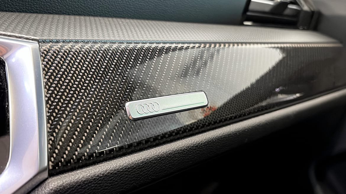 Vehicle Image 23