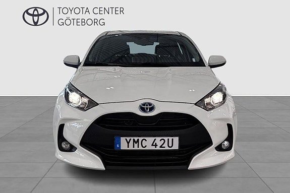 Vehicle Image 7