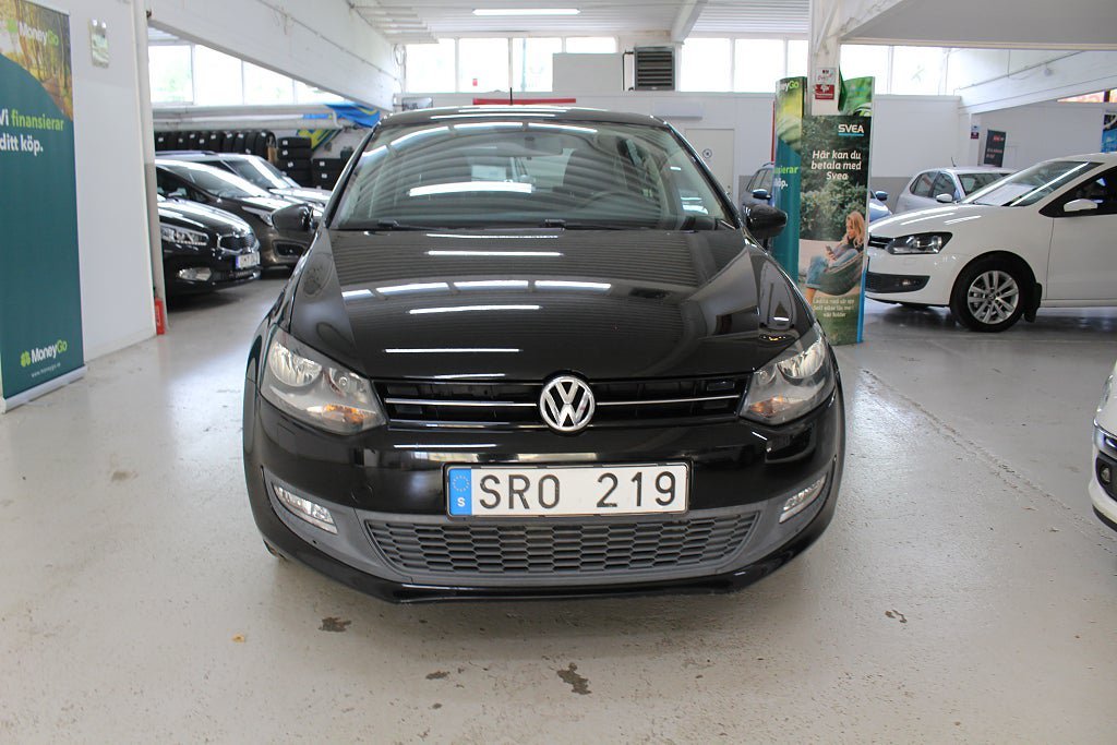 Vehicle Image 8