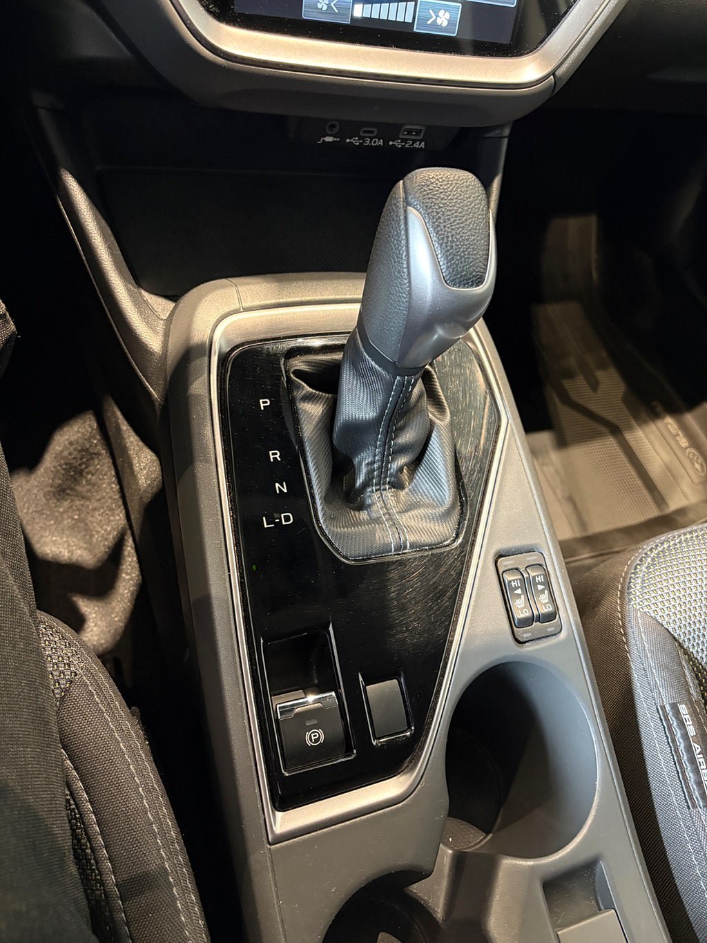 Vehicle Image 16