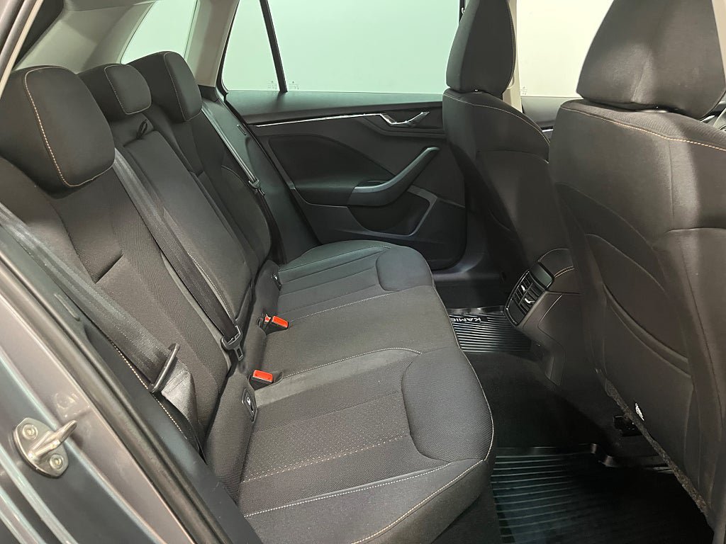 Vehicle Image 22