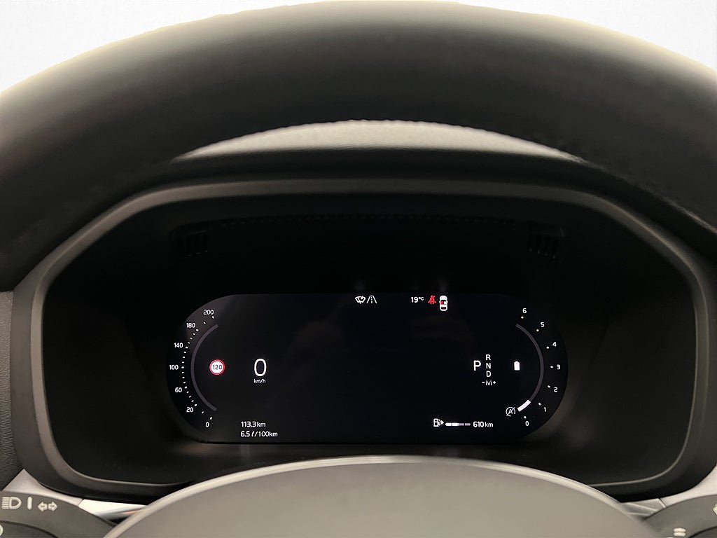Vehicle Image 18