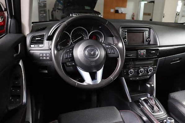 Vehicle Image 7