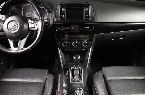 Vehicle Image 9
