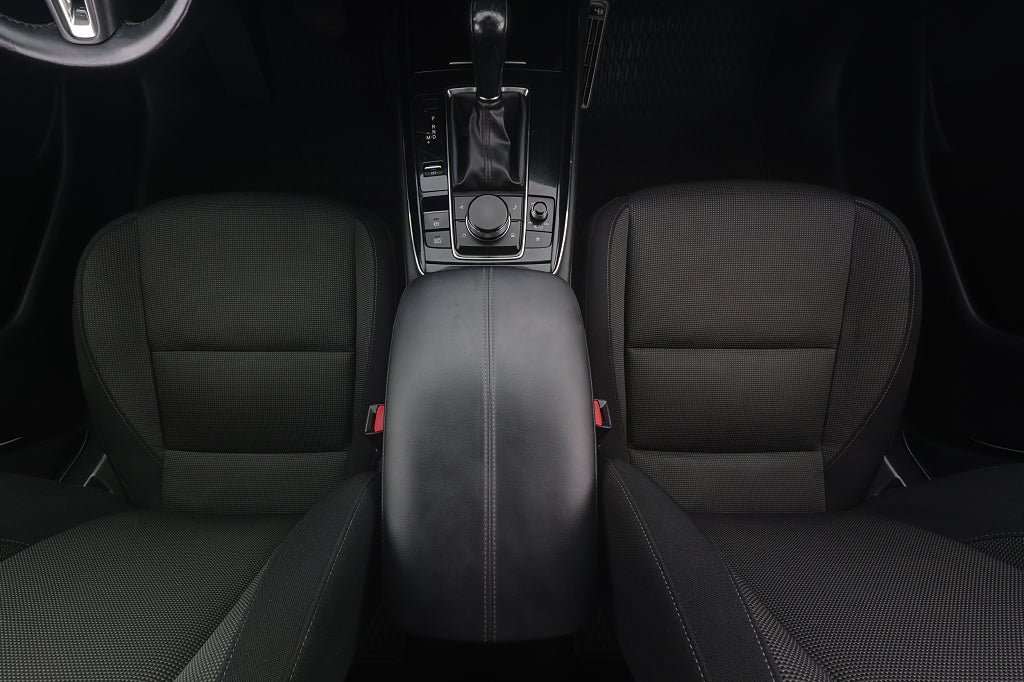 Vehicle Image 21
