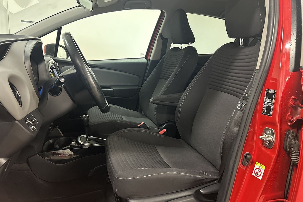 Vehicle Image 14