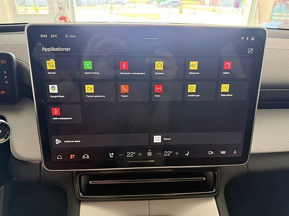 Vehicle Image 11