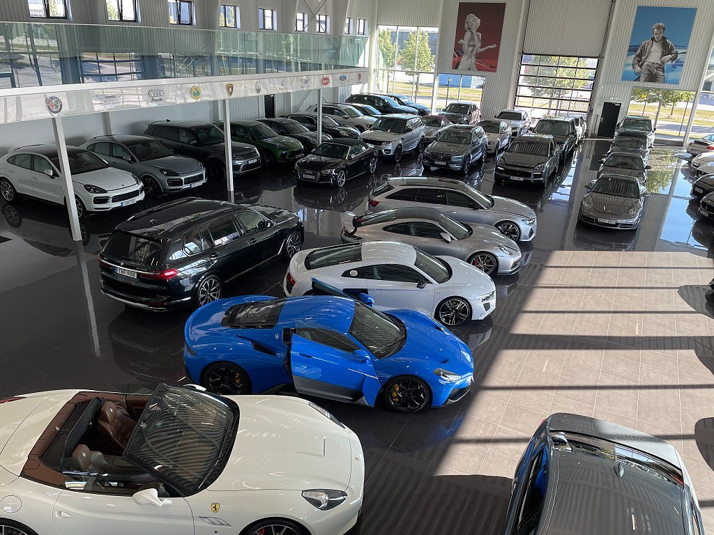 Vehicle Image 7