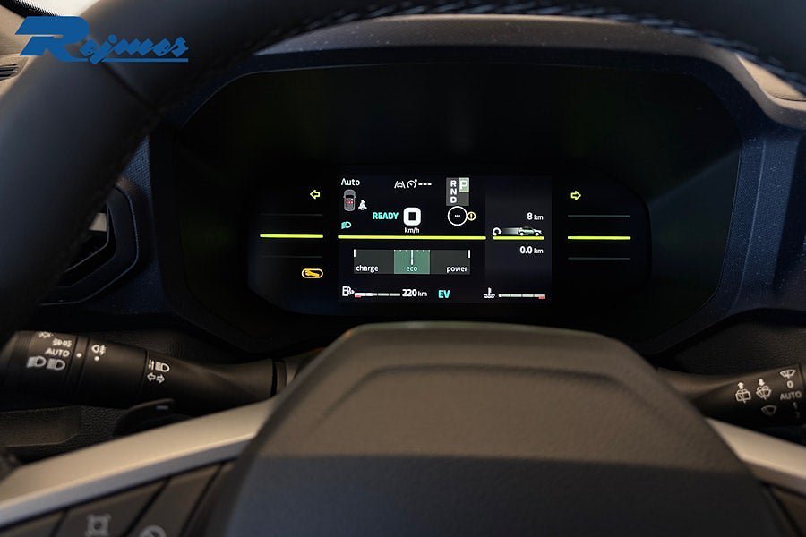 Vehicle Image 9