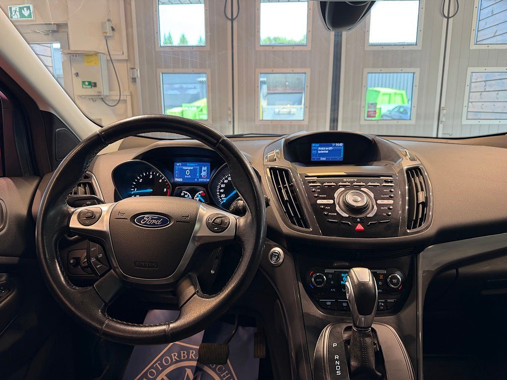 Vehicle Image 8