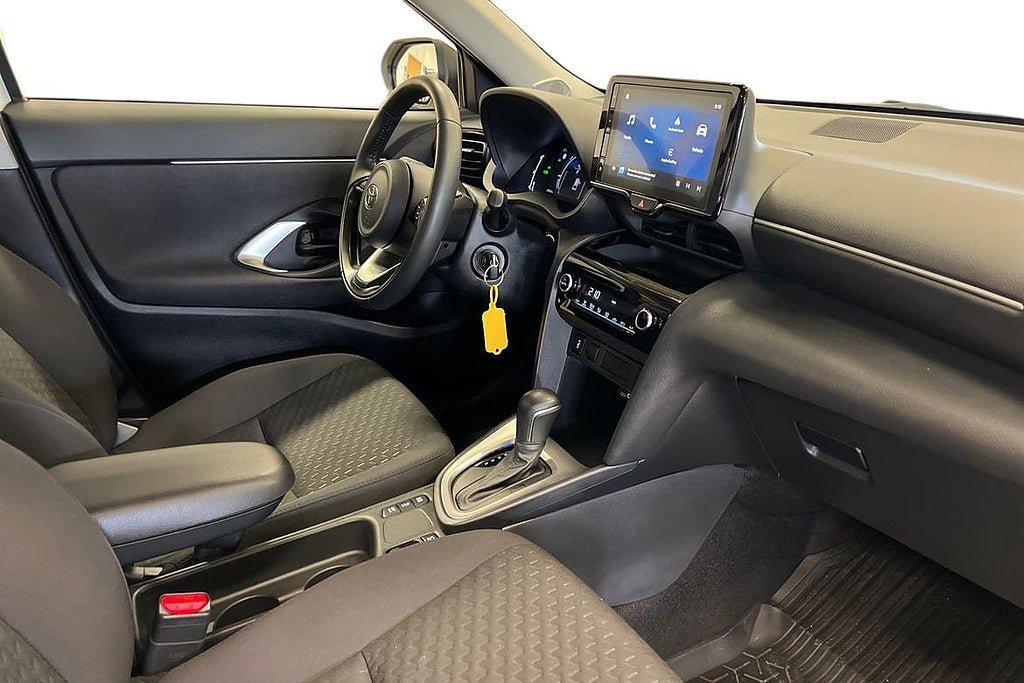 Vehicle Image 7