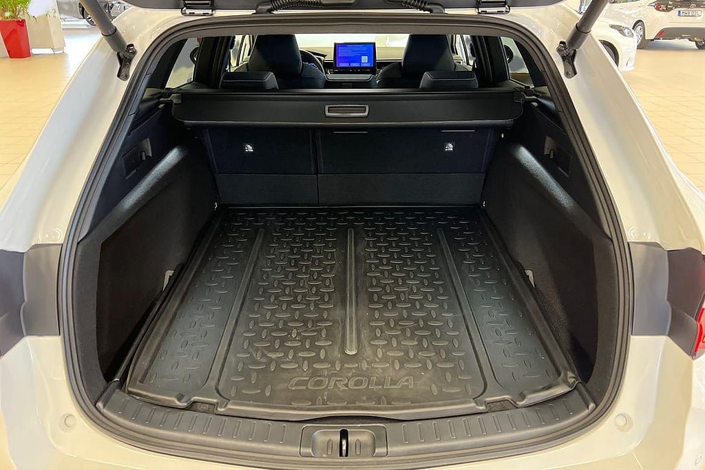 Vehicle Image 12