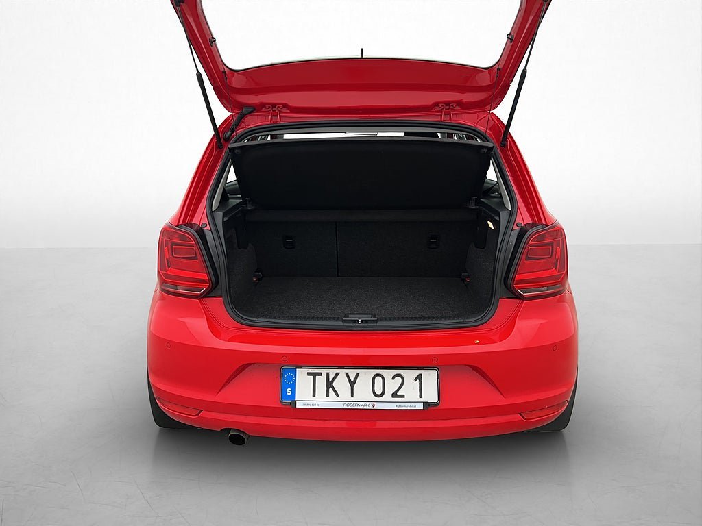 Vehicle Image 22