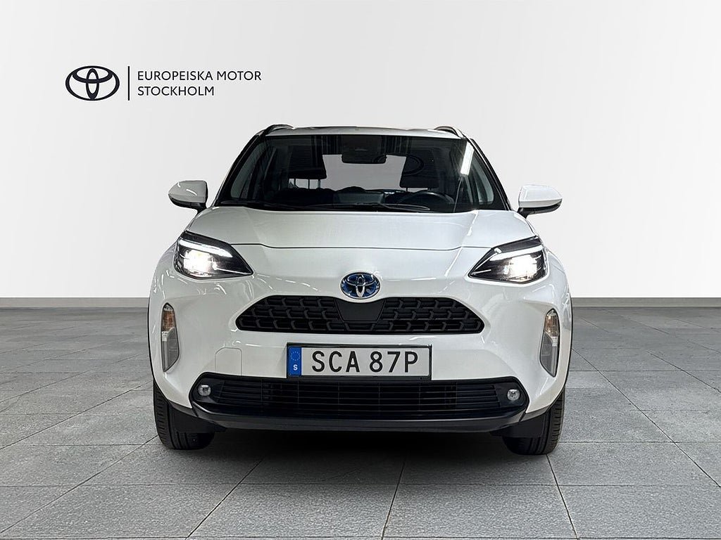 Vehicle Image 6