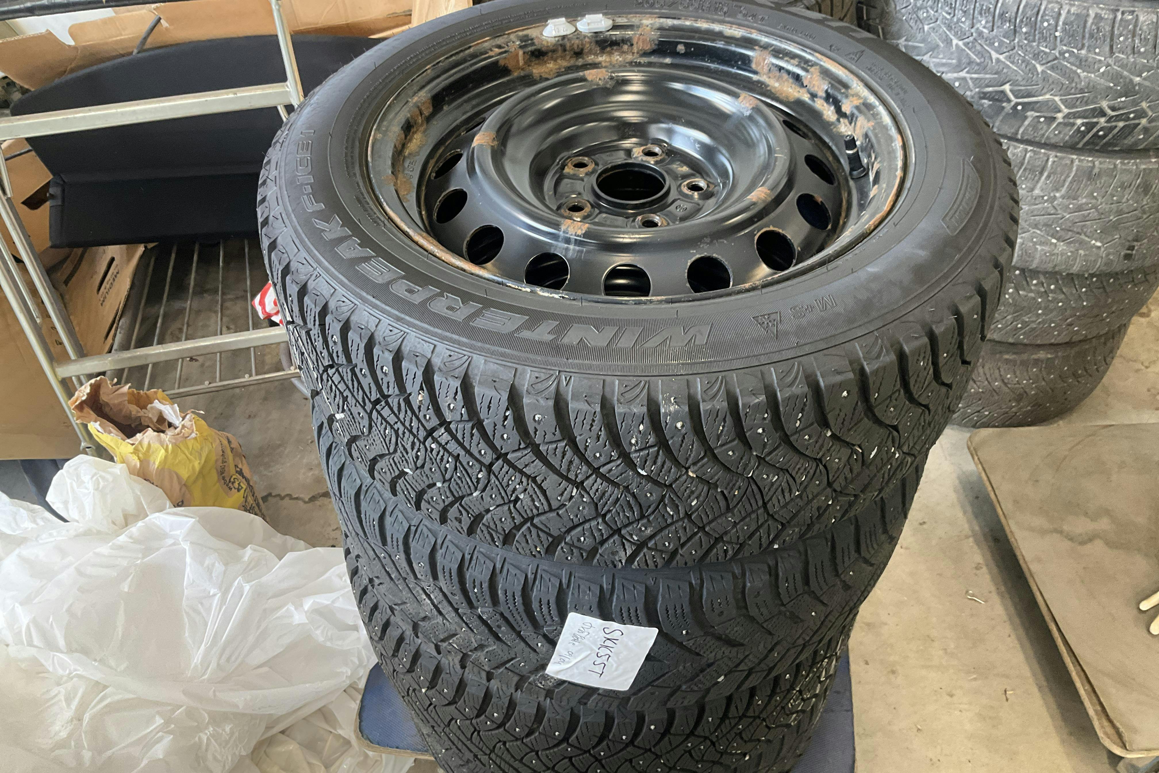 Vehicle Image 15