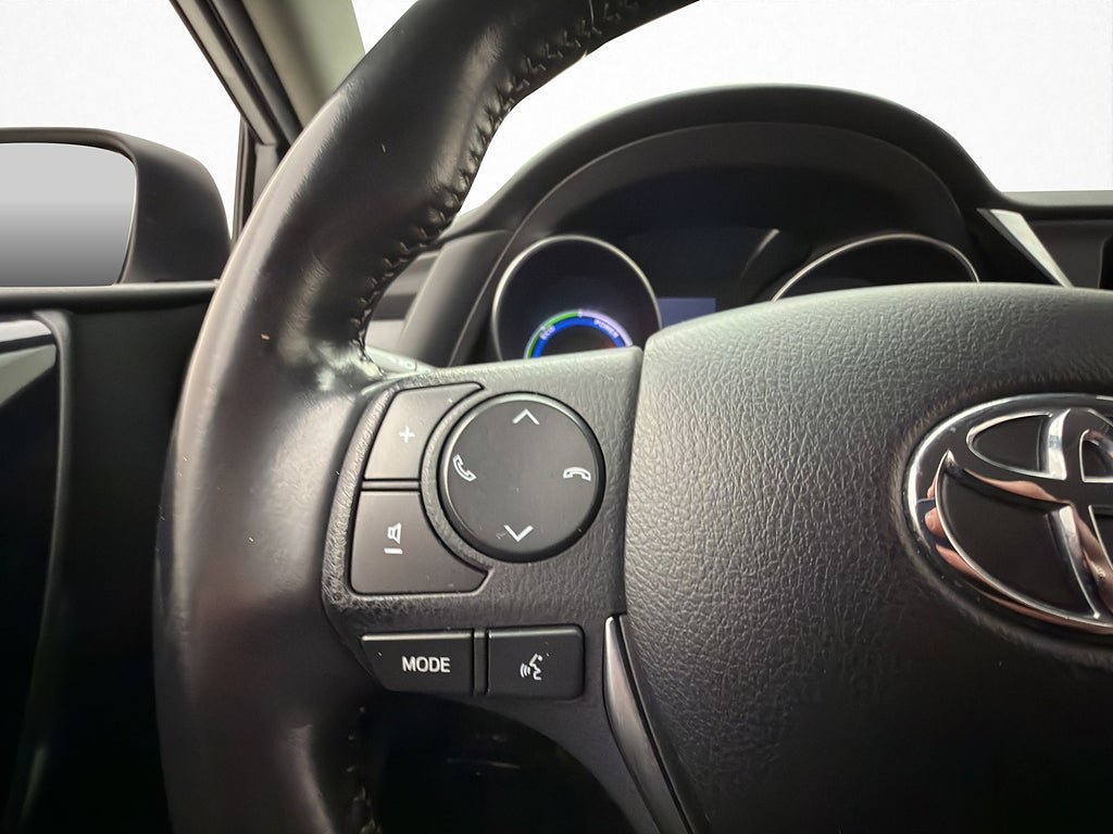 Vehicle Image 15