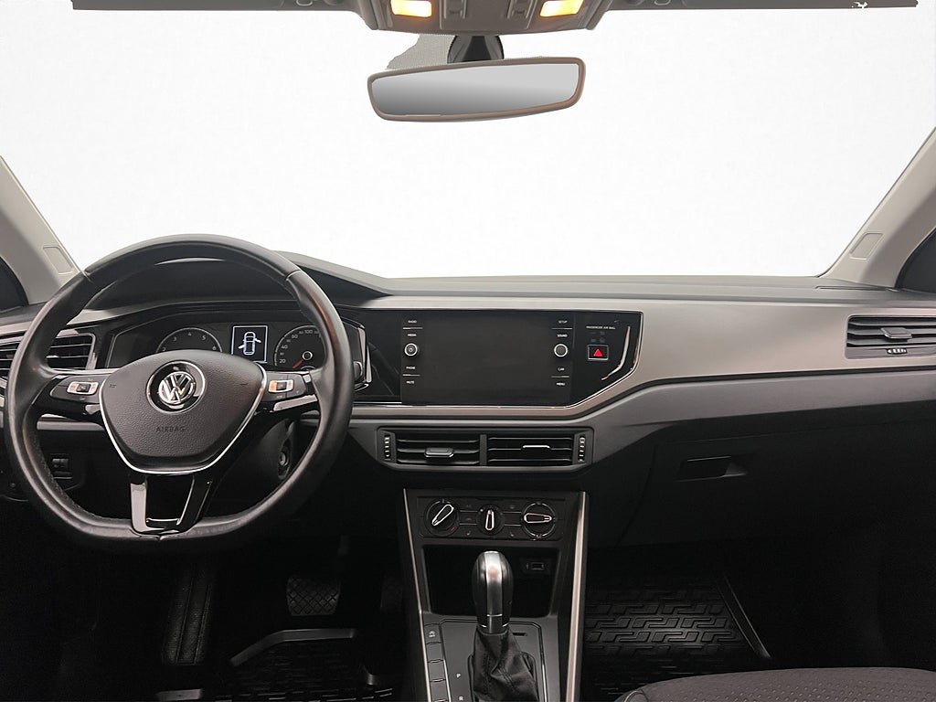 Vehicle Image 19