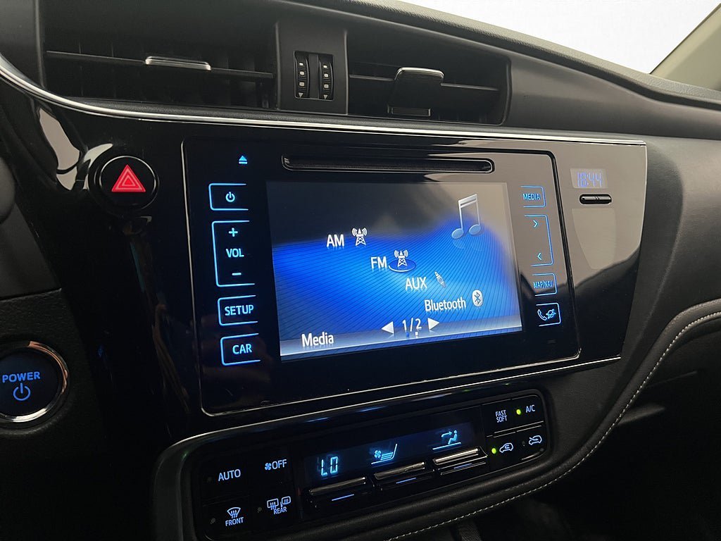 Vehicle Image 18