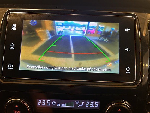 Vehicle Image 22