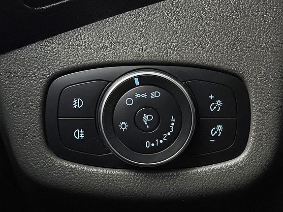 Vehicle Image 27