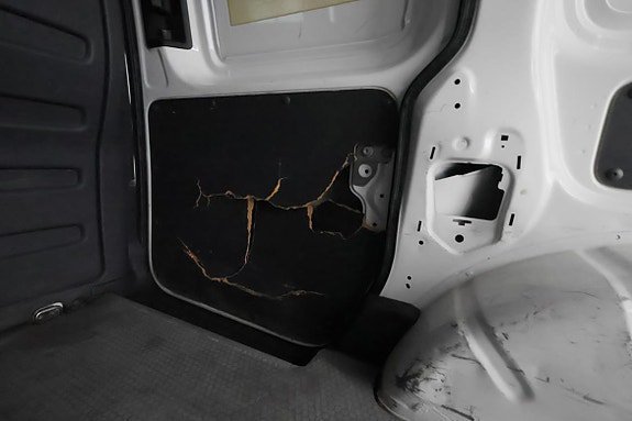 Vehicle Image 10
