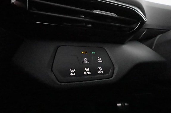 Vehicle Image 29