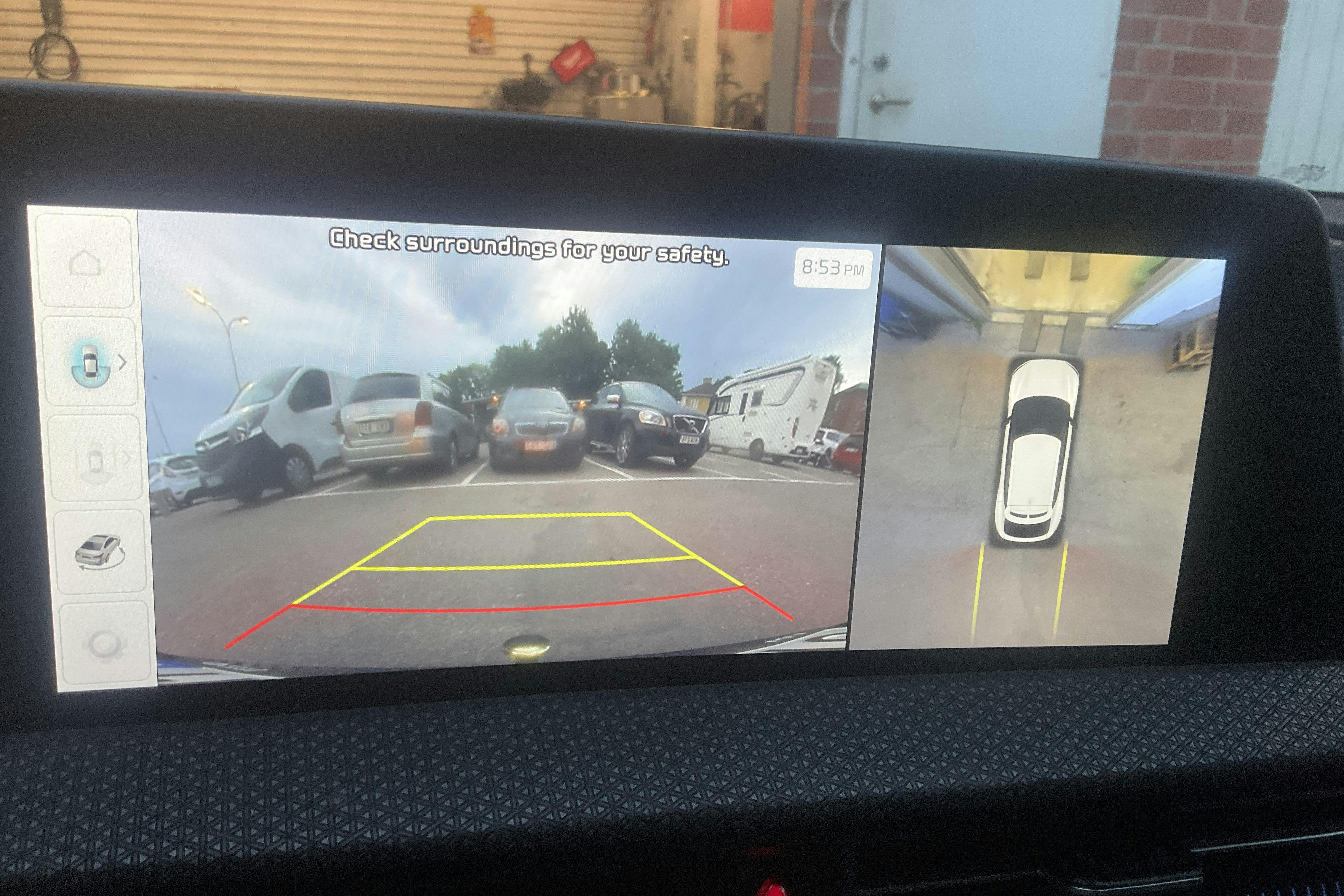 Vehicle Image 12