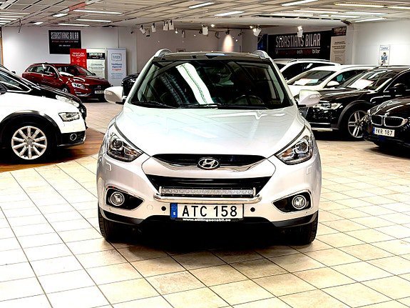 Vehicle Image 7