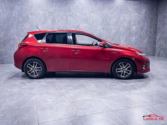 Vehicle Image 8