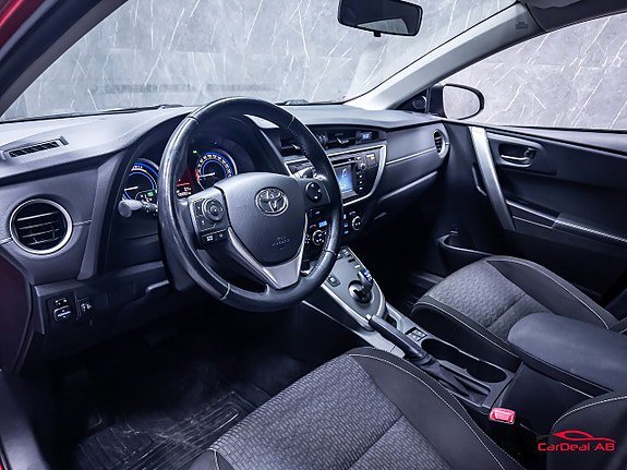 Vehicle Image 11