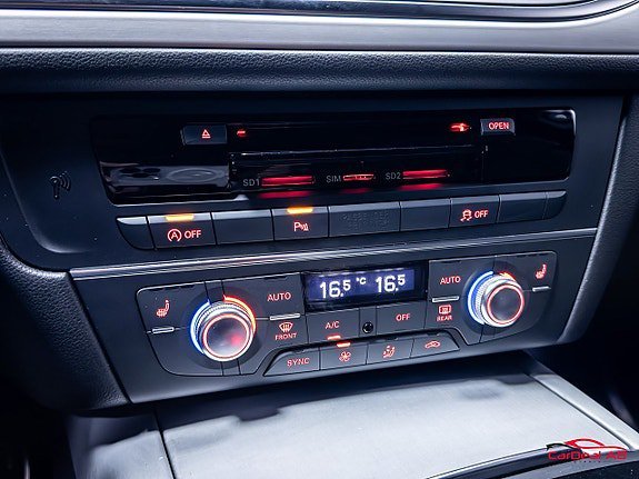 Vehicle Image 29