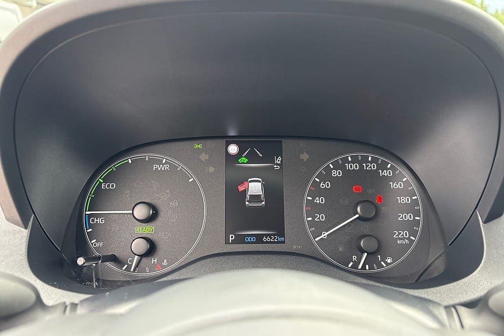 Vehicle Image 16
