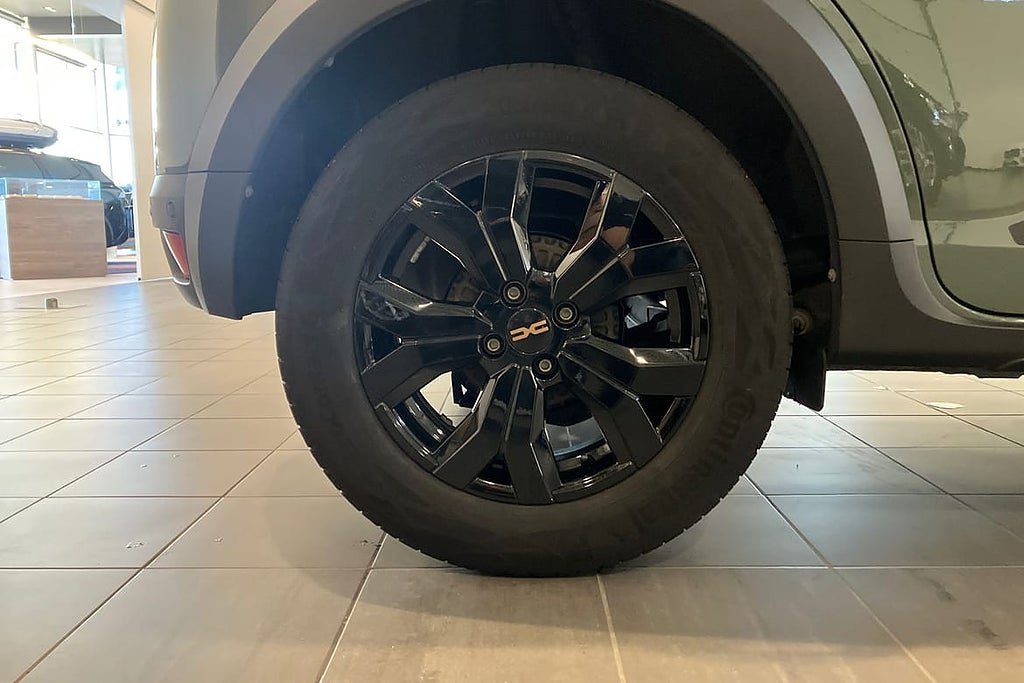 Vehicle Image 17