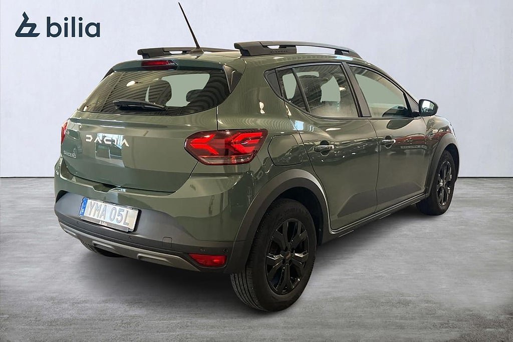 Vehicle Image 19