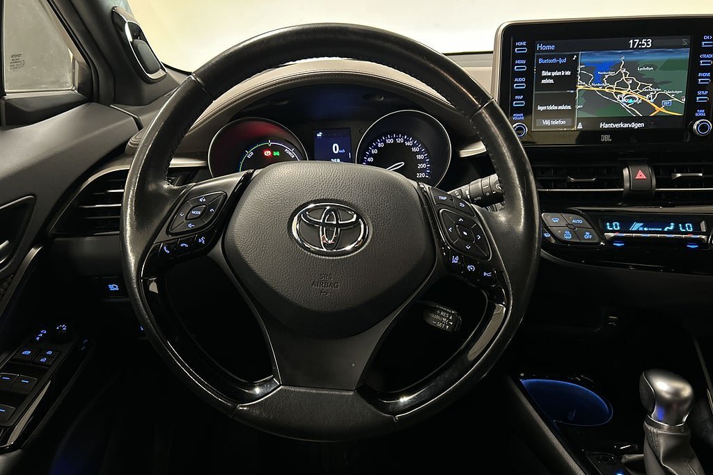 Vehicle Image 21