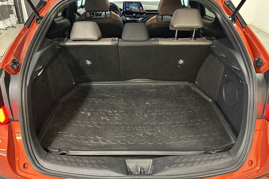 Vehicle Image 22