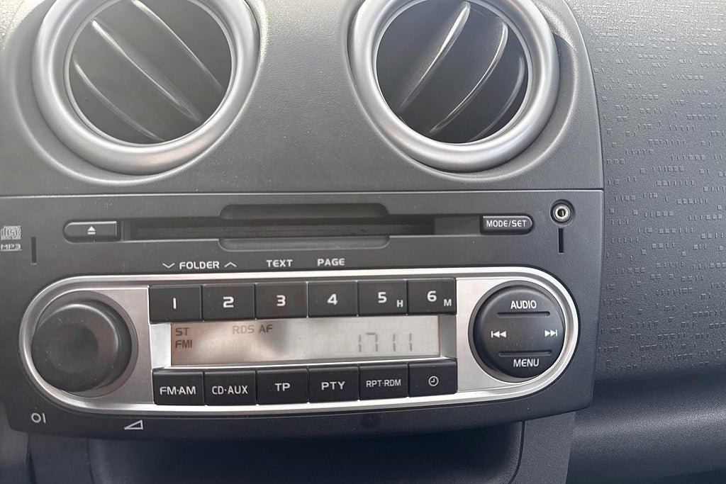 Vehicle Image 19