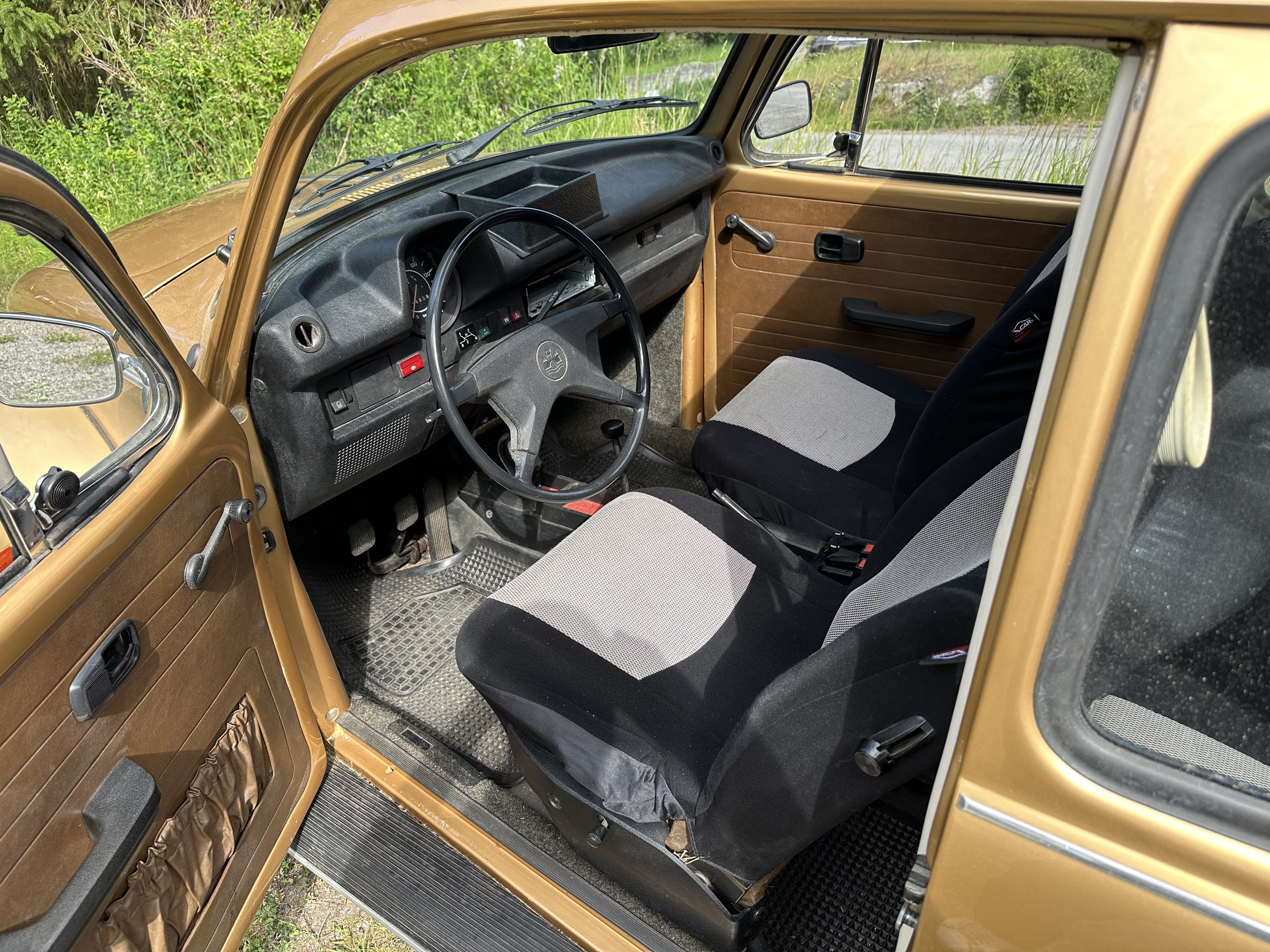 Vehicle Image 33