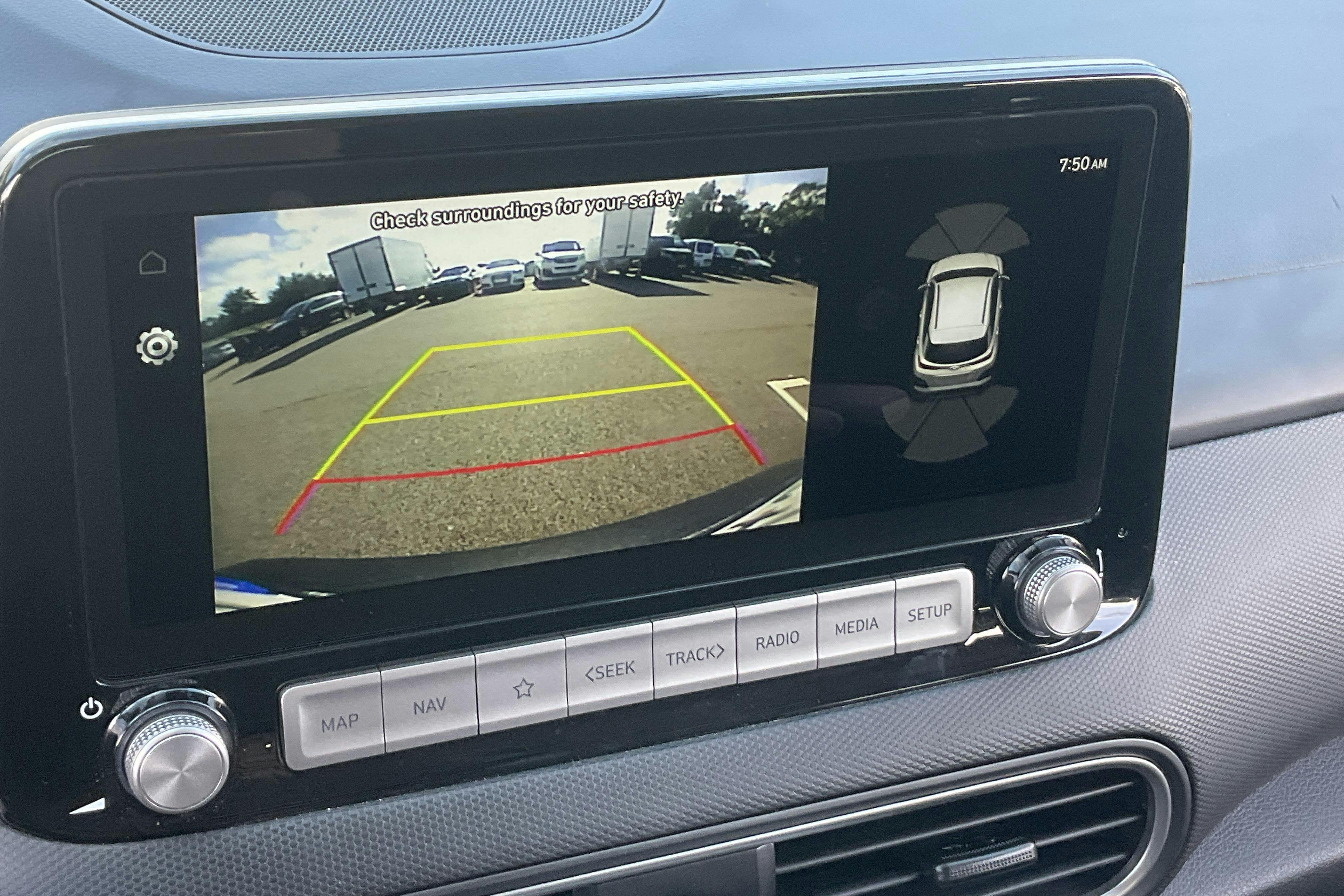 Vehicle Image 12