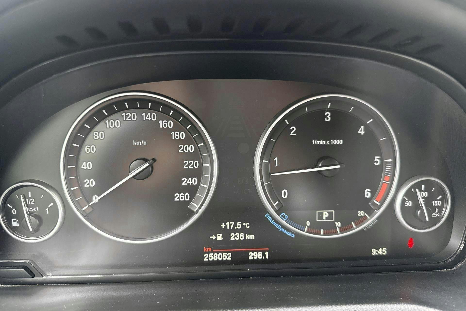 Vehicle Image 10