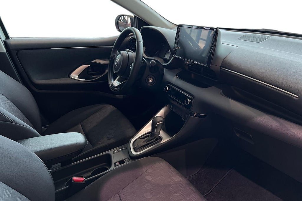 Vehicle Image 7