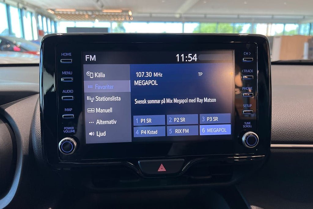 Vehicle Image 15