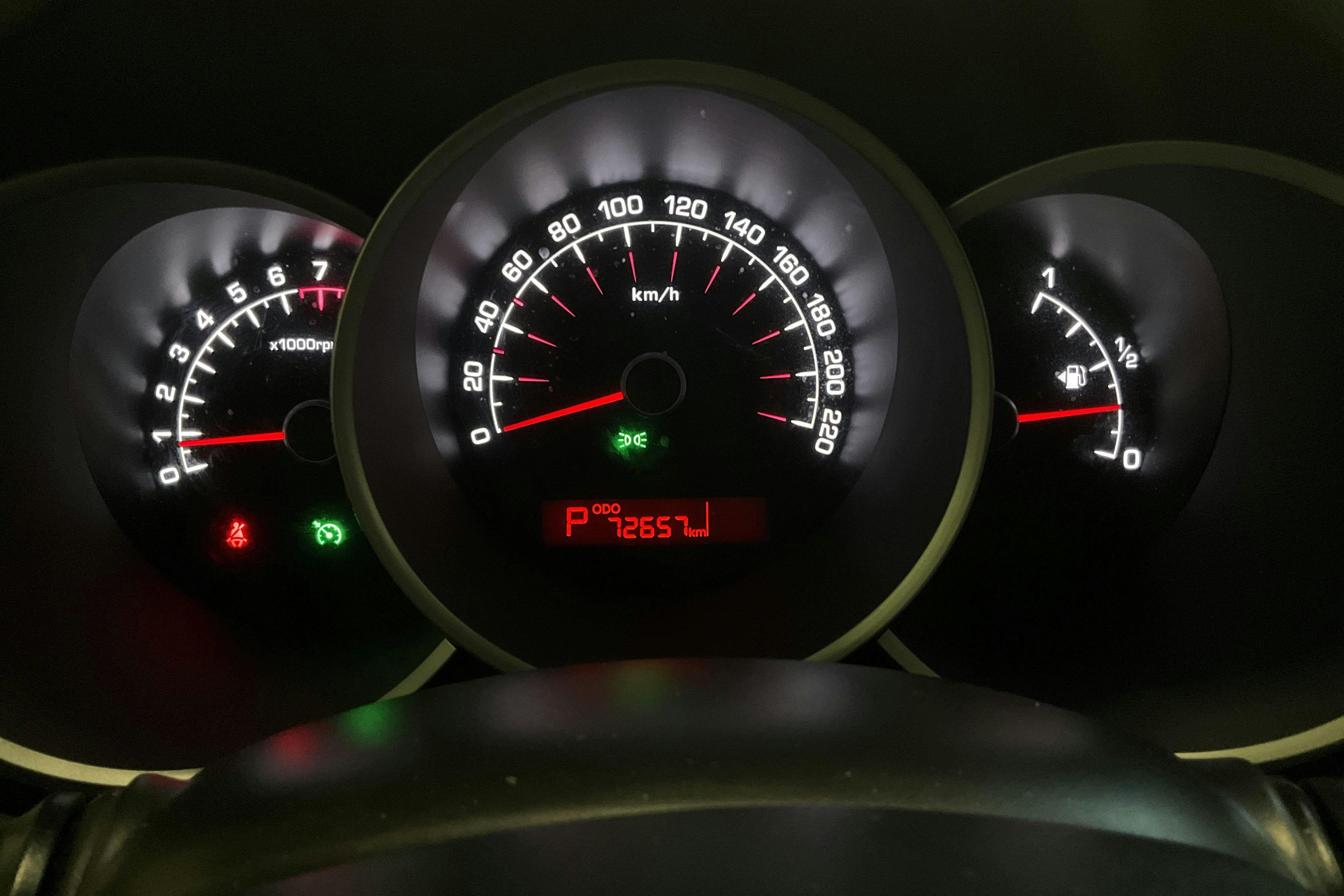 Vehicle Image 10