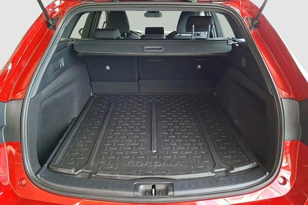 Vehicle Image 12