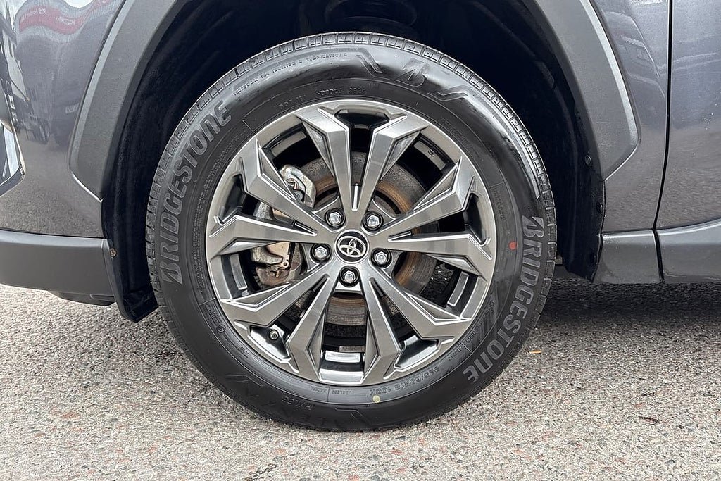 Vehicle Image 17