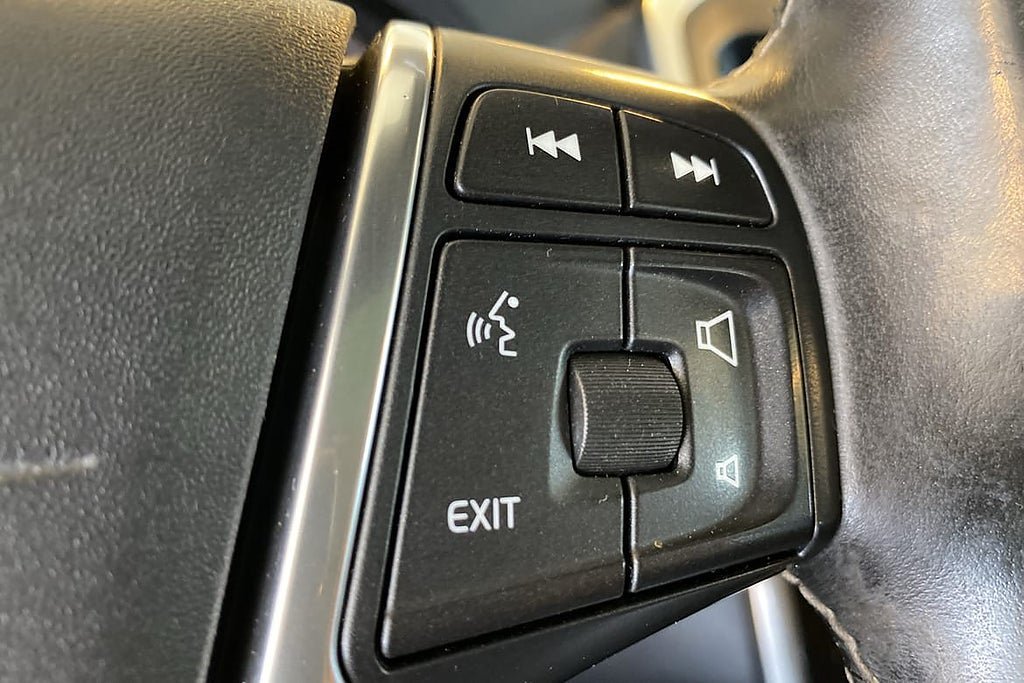 Vehicle Image 27