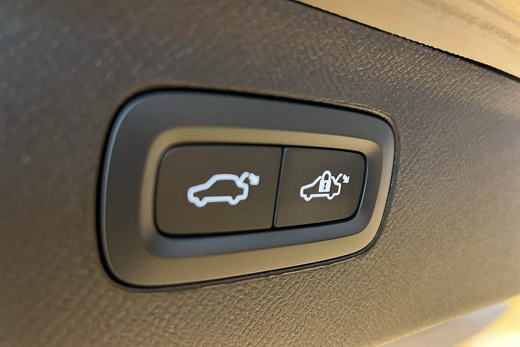 Vehicle Image 32