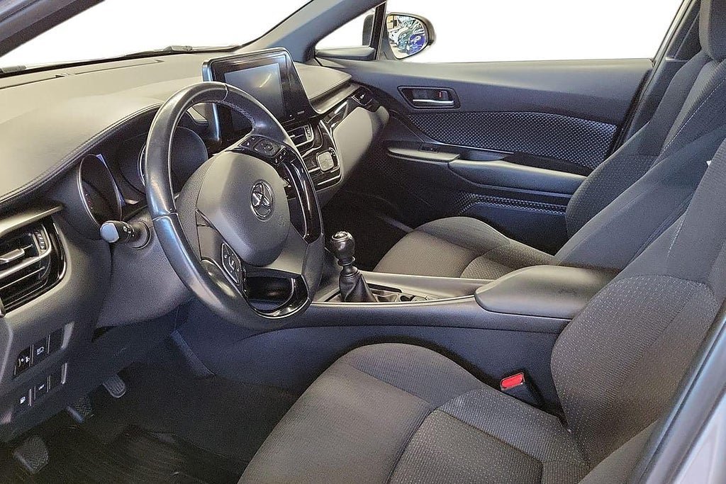 Vehicle Image 14