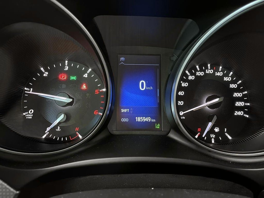 Vehicle Image 15