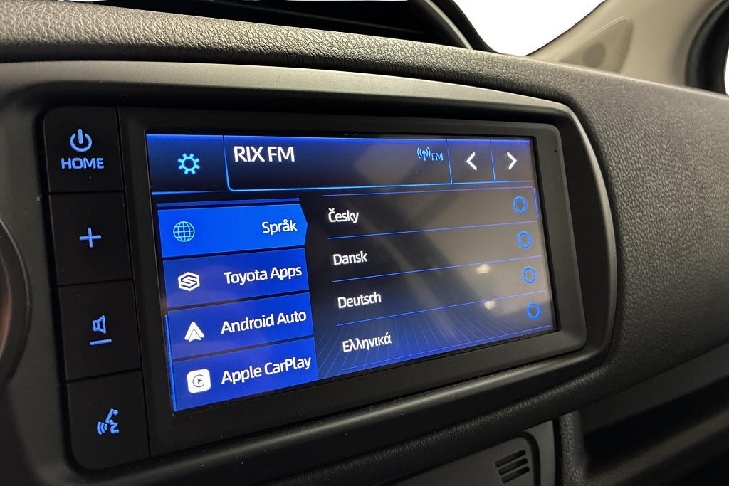 Vehicle Image 18